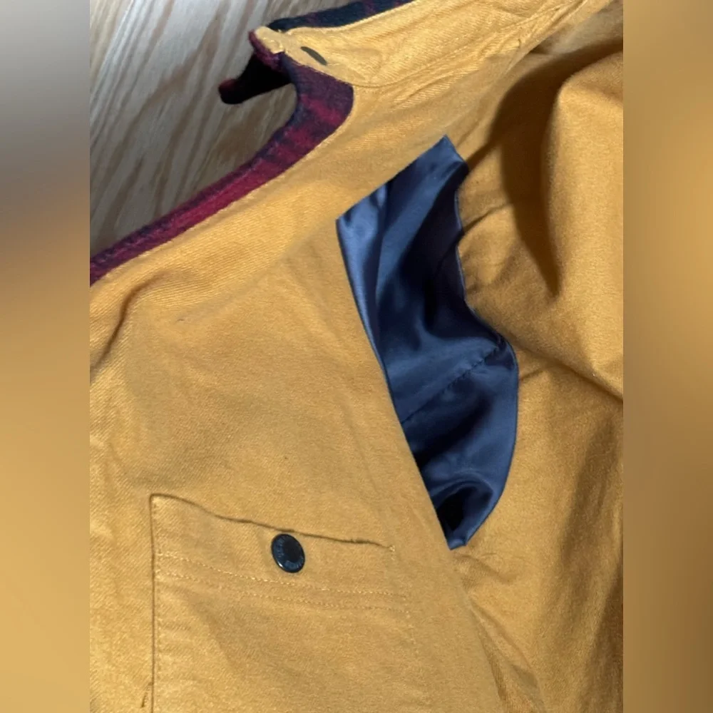 Men's Filson Mackinaw Wool Jac Shirt - Oxblood/Black size Small - Picture 8 of 8